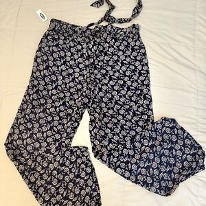 Old Navy Navy Blue Floral Pants